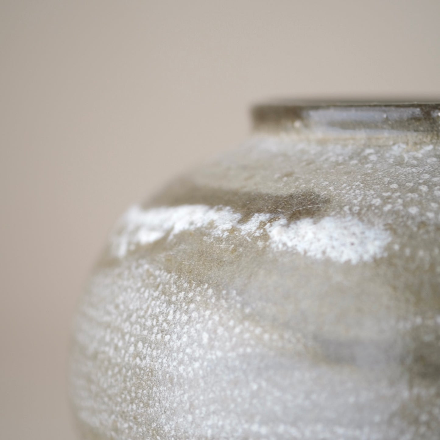 Moon Jar No.9, 2023