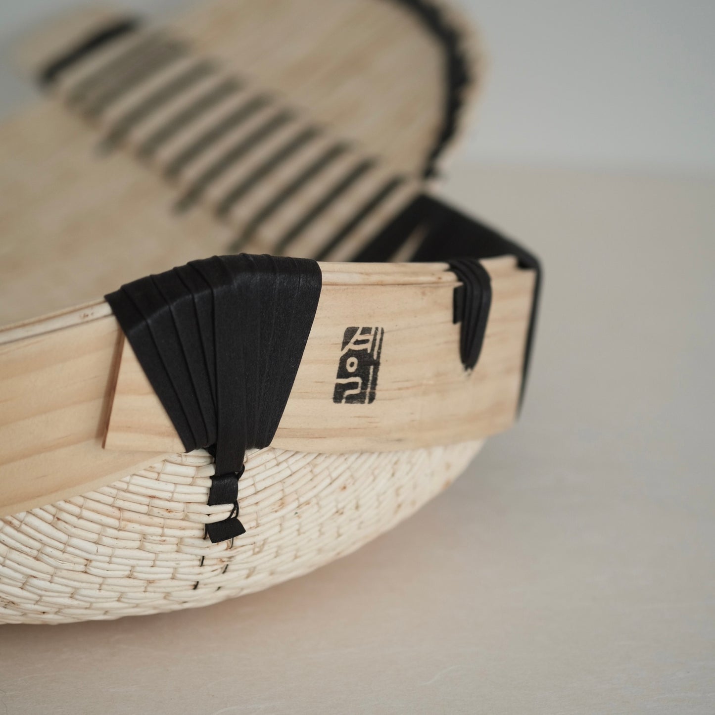 Willow Colander Ki - Small