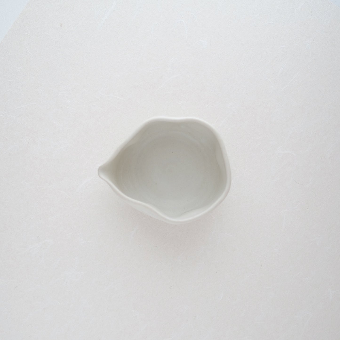 Eggshell Wobbly Mixing Bowl