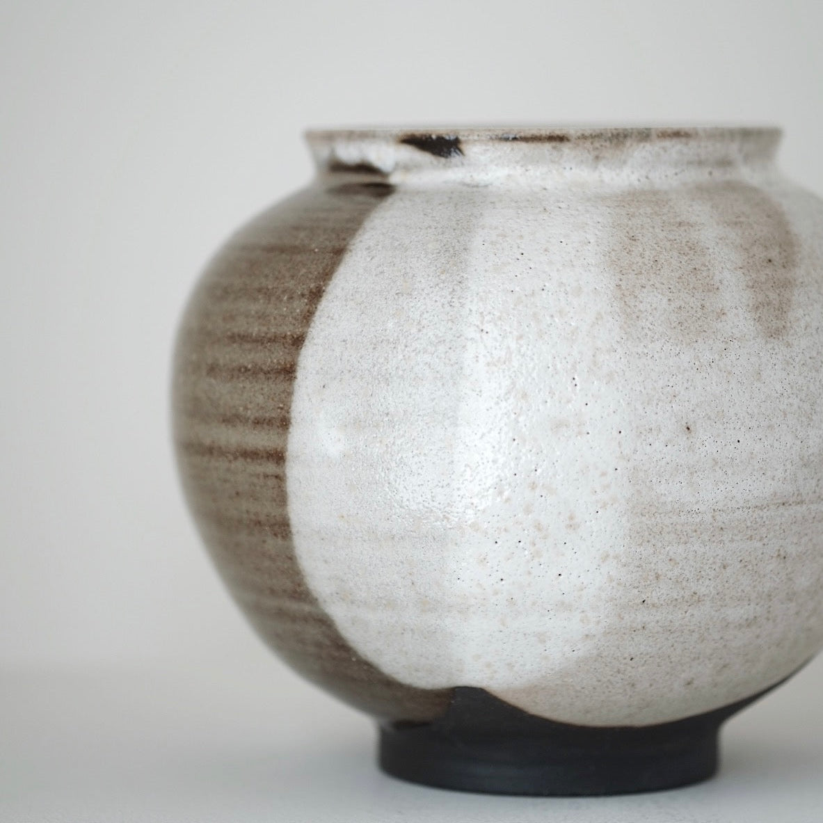 Moon Jar No.6