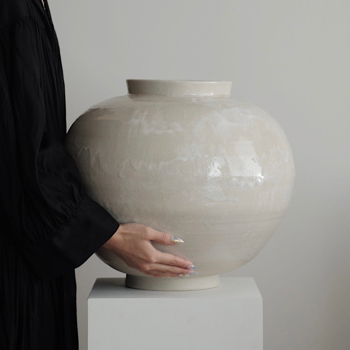 Moon Jar No.4