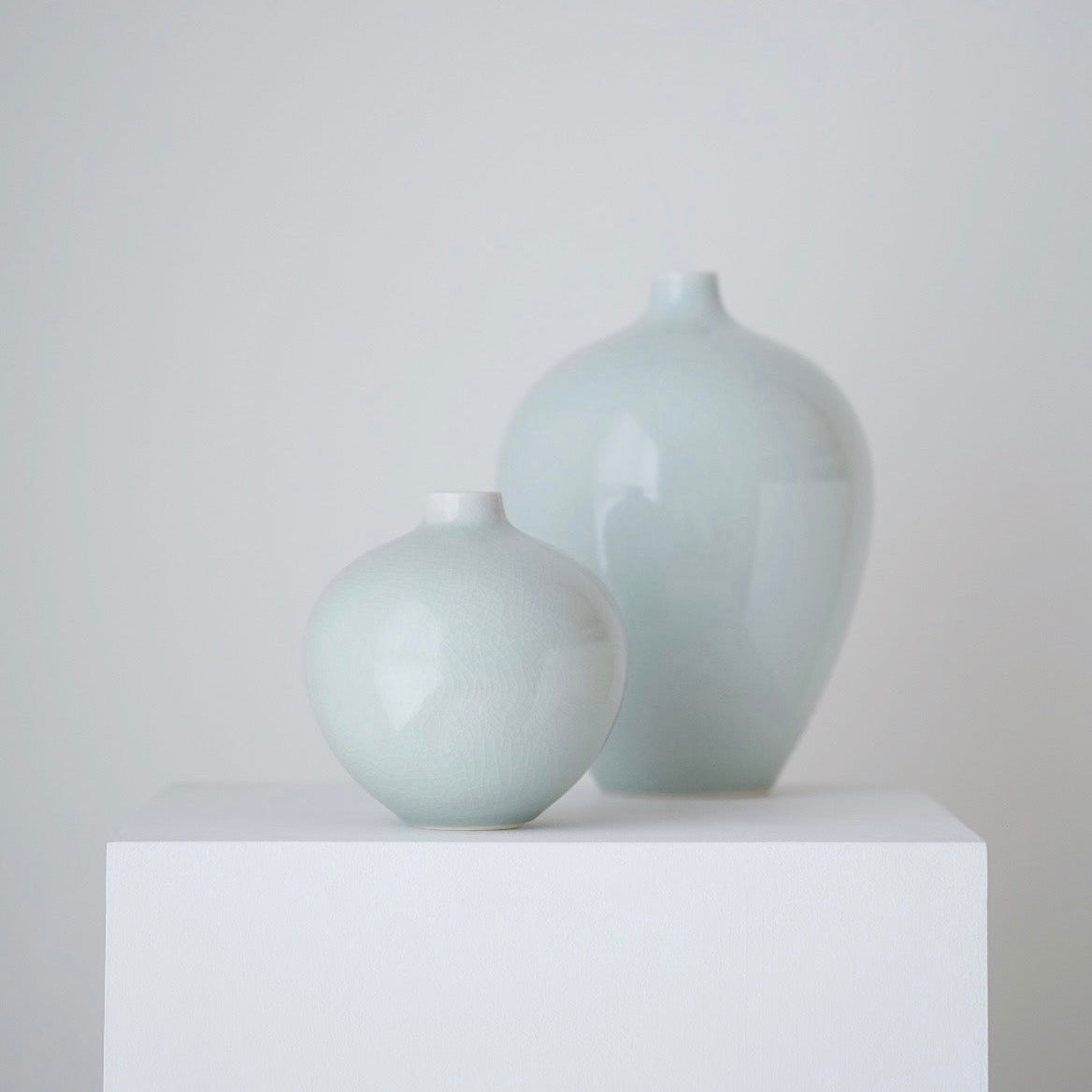 Light-Chungja(연청자) Vase - Small