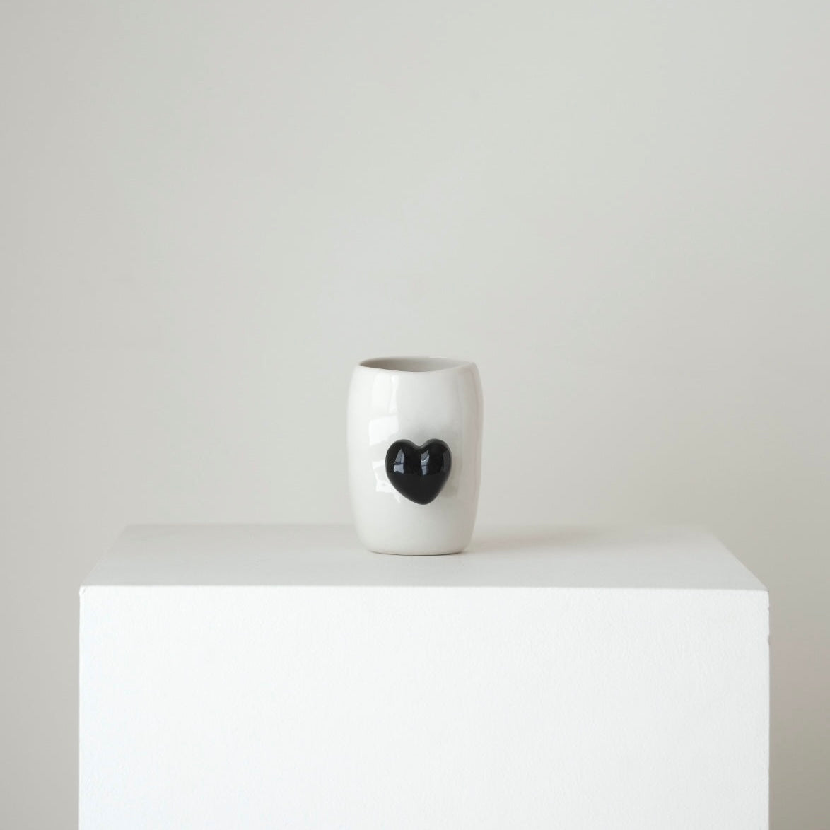 Love Fat Mug - White/Black
