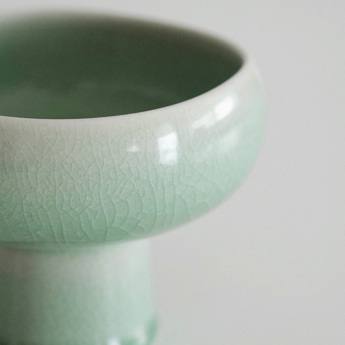 Chungja Wavy Dessert Bowl