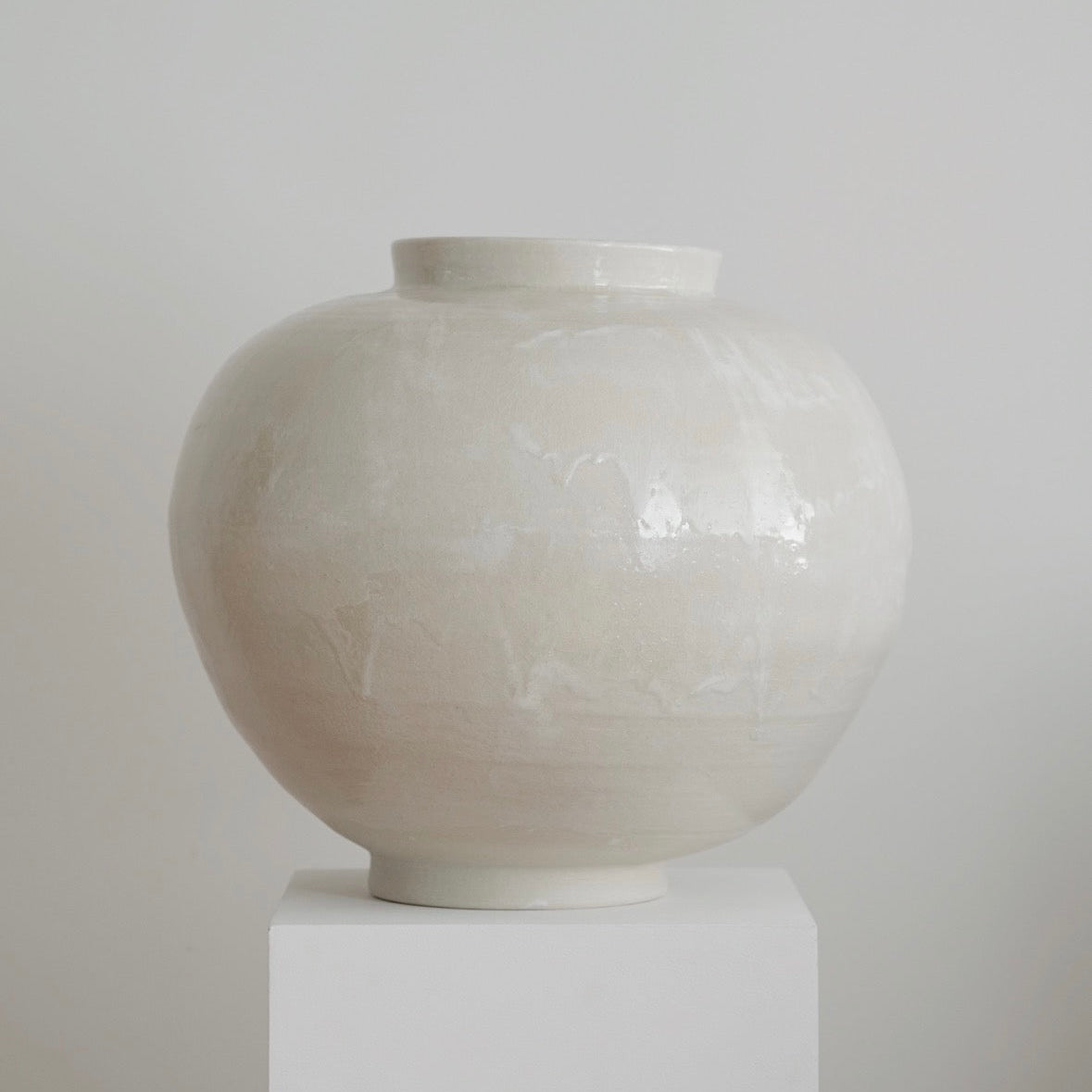 Moon Jar No.4