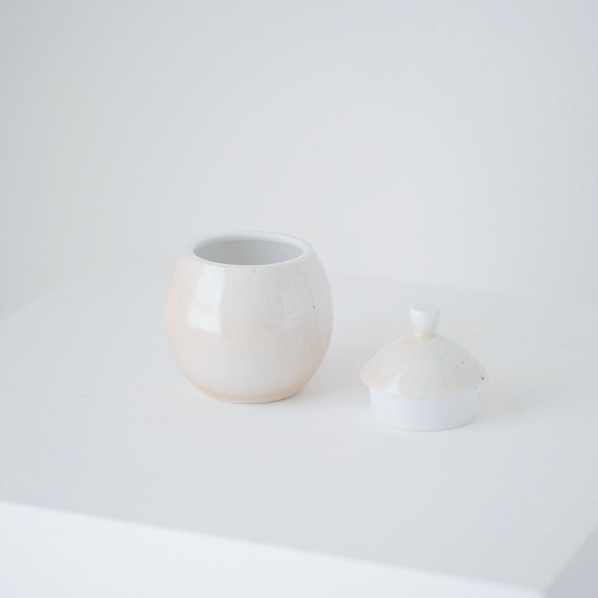 Baekja Ceramic Tea Canister
