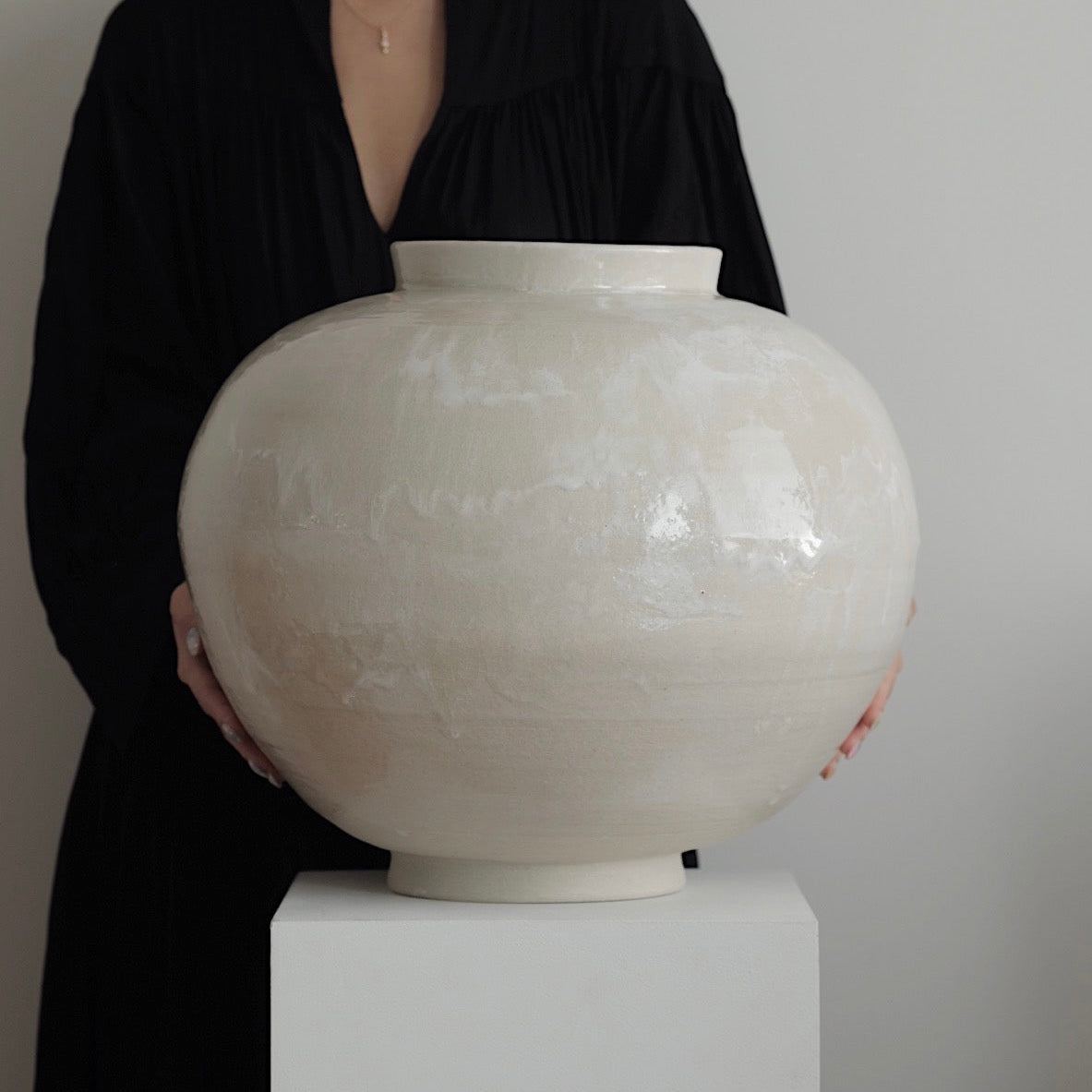 Moon Jar No.4