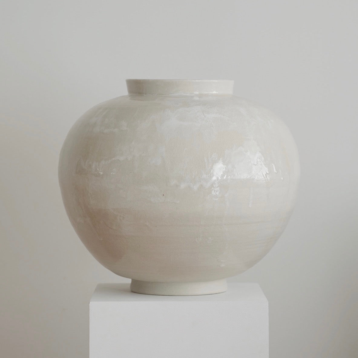 Moon Jar No.4