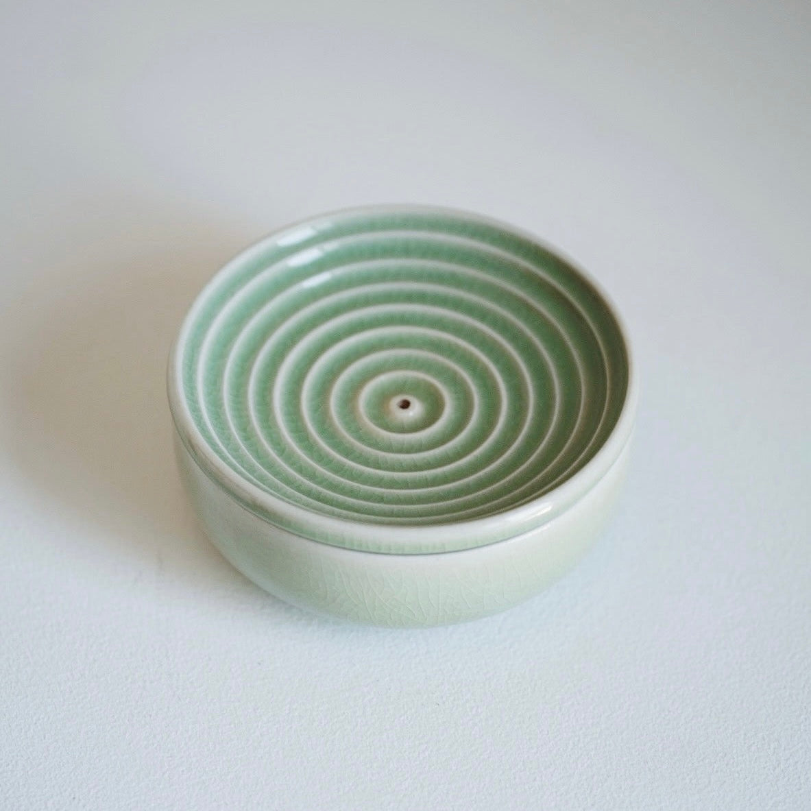 Chungja Incense Holder