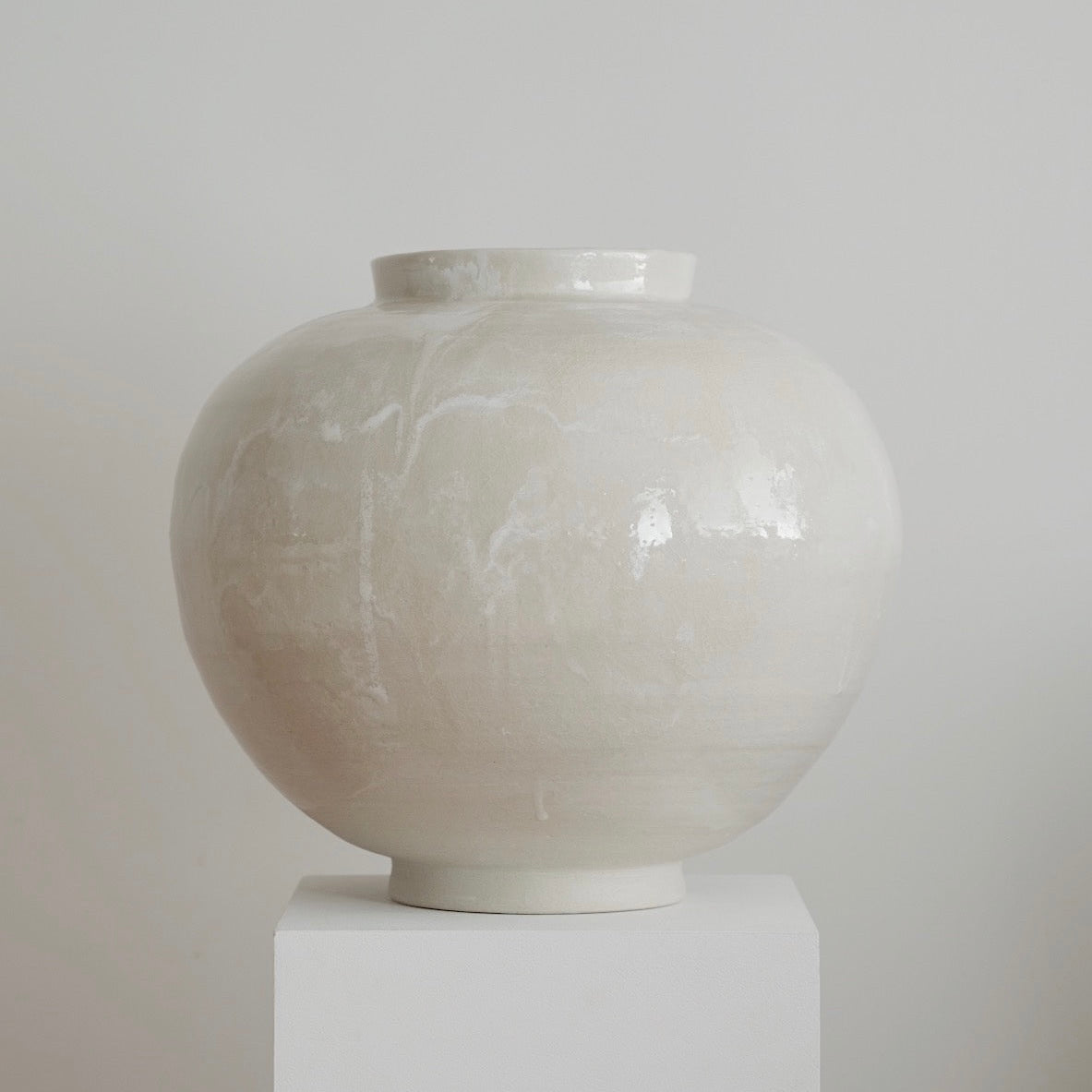 Moon Jar No.4