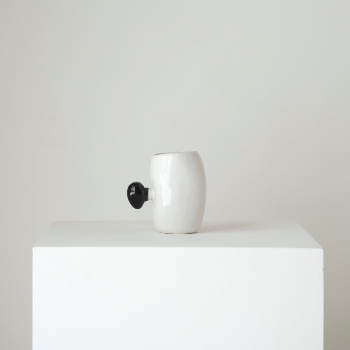 Love Fat Mug - White/Black