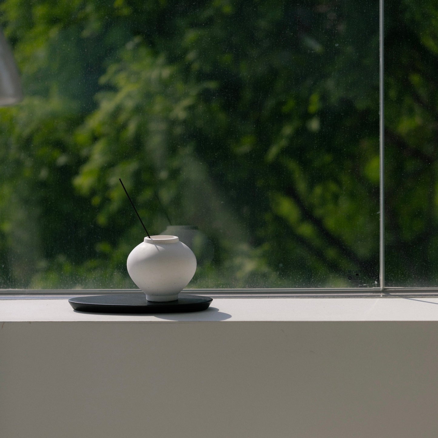 Moon Jar Meditation Object