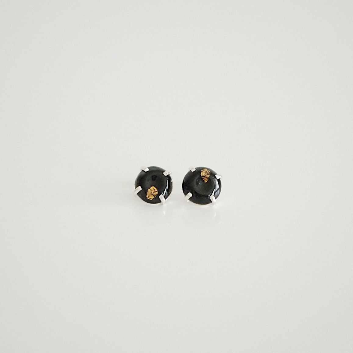 Chilbo Earrings - Black