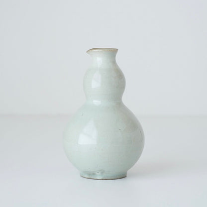 Chungja Soju Server and Cup Set