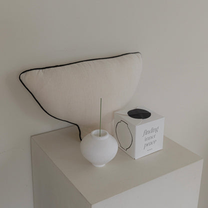 Moon Jar Meditation Object