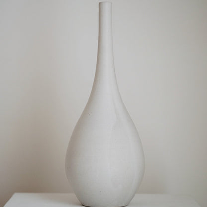 Untitled; Vase 2021