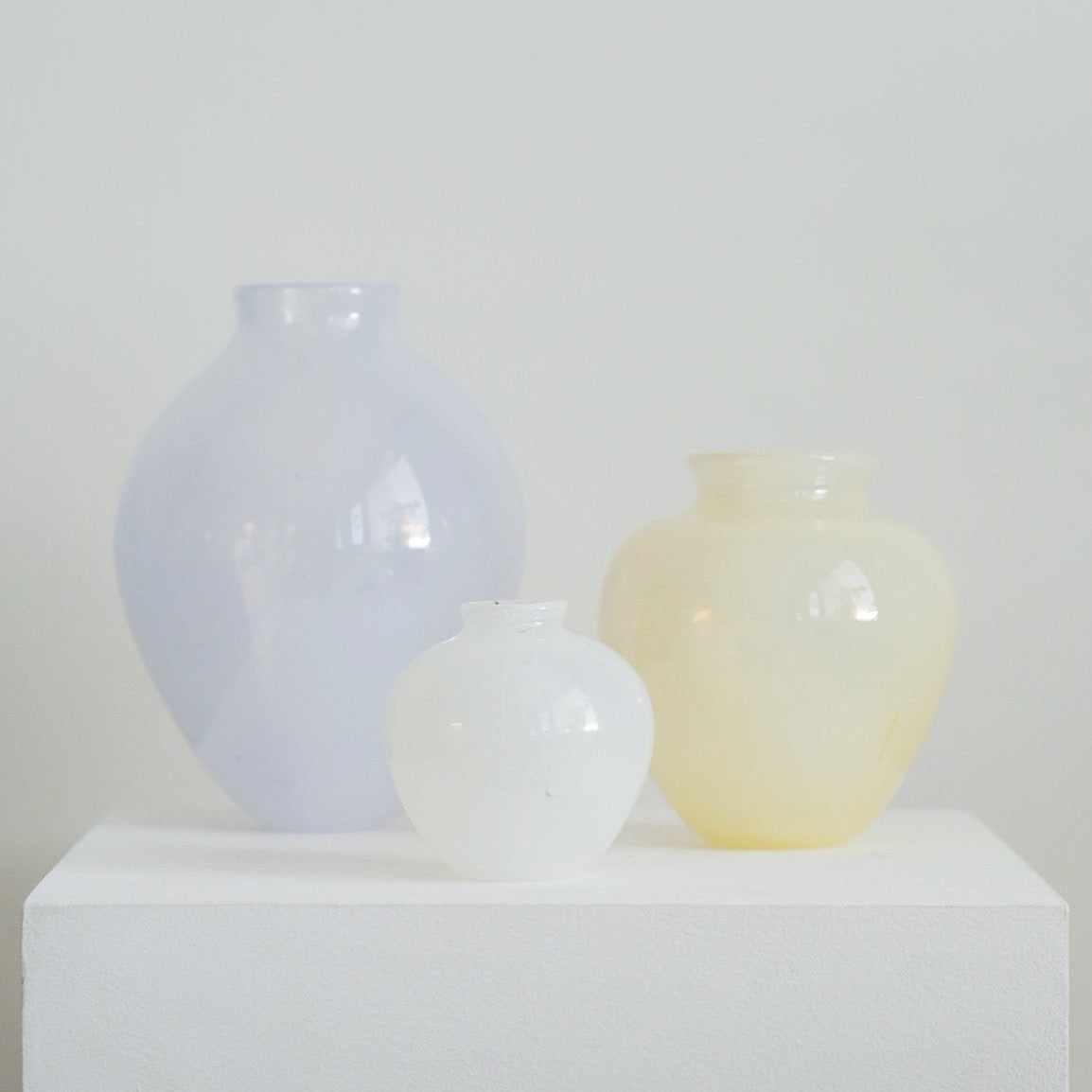 Large Hanji Glass Vase - White