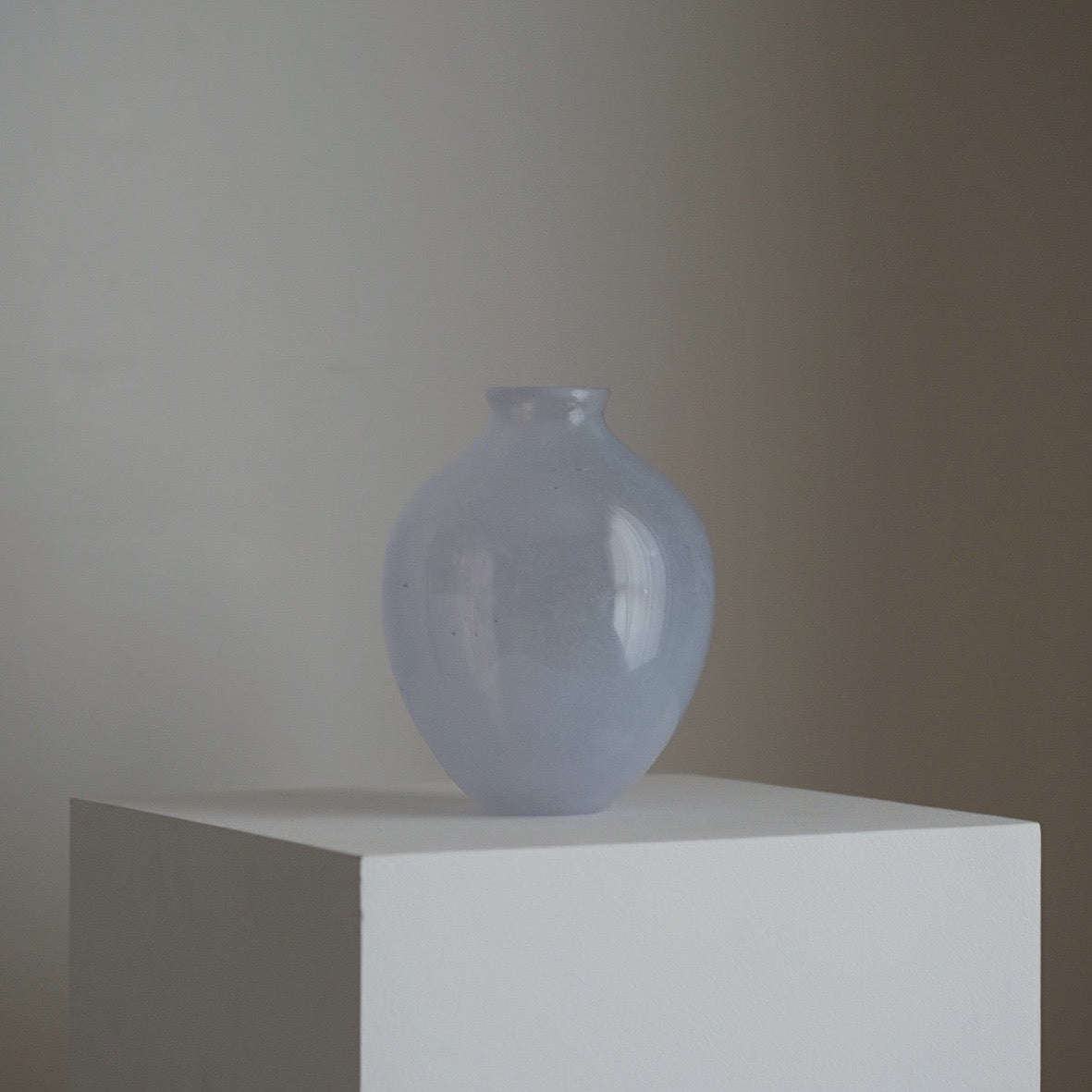 Large Hanji Glass Vase - Lavender