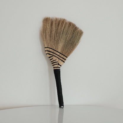Small Broom Bitjaru(firm) - Black