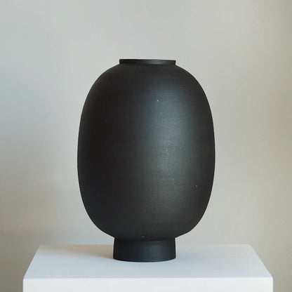 Mu-yi(무이) Heukja Vase No.6