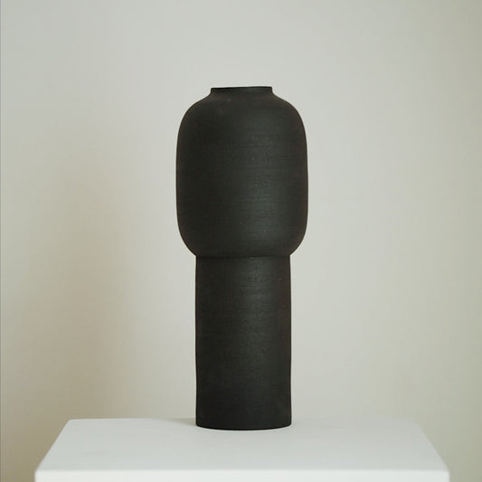 Mu-yi(무이) Heukja Vase No.2