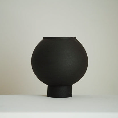 Mu-yi(무이) Heukja Vase No.1